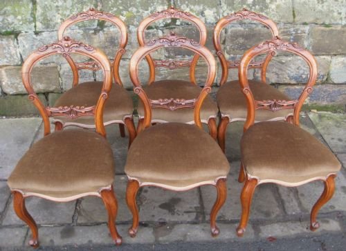set of 6 walnut dining chairs