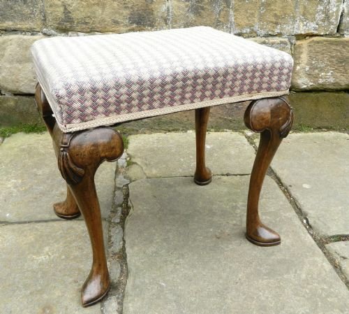 george 11 style walnut stool
