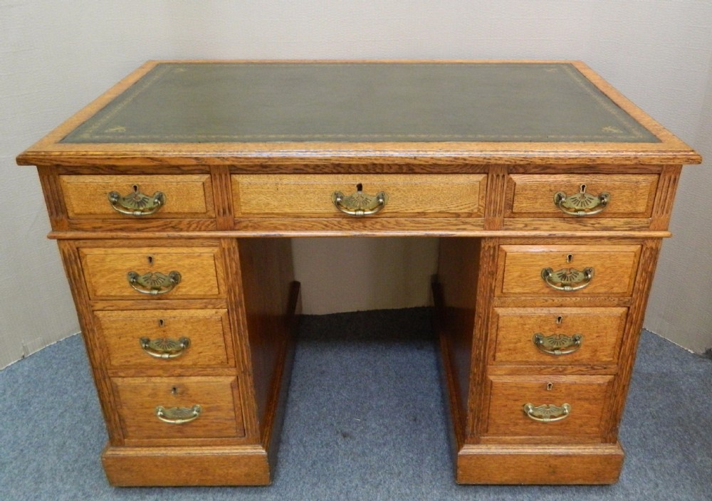 oak pedestal desk