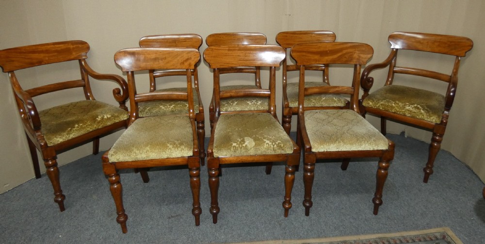 set of 8 mahogany dining chairs